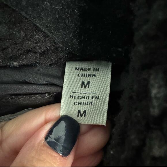 Levi's Oversized Faux Fur Sherpa Black Moto Jacket - Picture 8 of 10